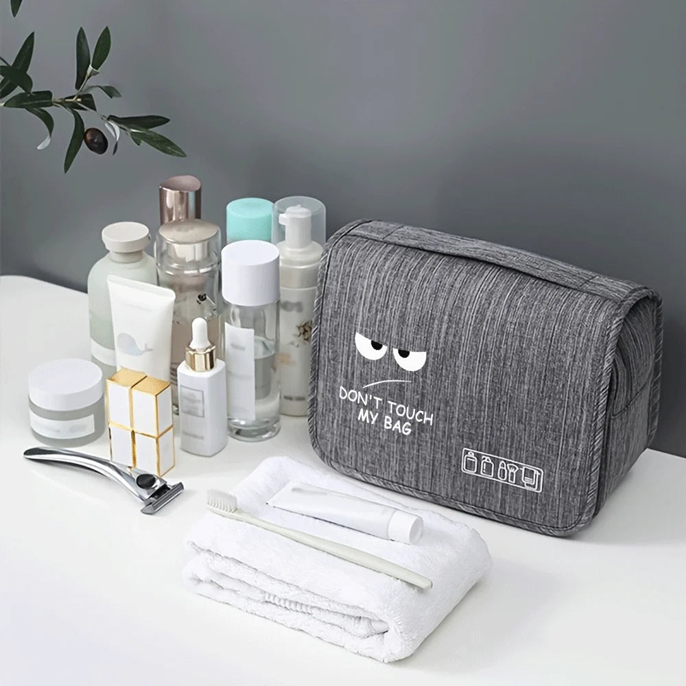 Kulturtasche zum Aufhängen mit Augenmotiv