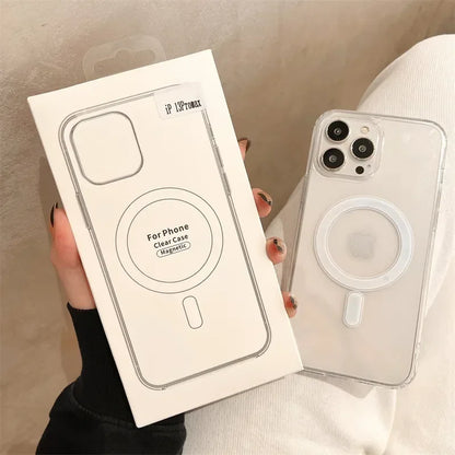 MagSafe Handyhuelle iPhone 16 Pro Max transparent magnetisch - Lifestyle clear case lifestyle shot