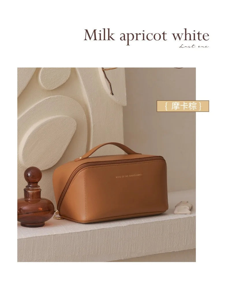 Große Kosmetiktasche mit Reißverschluss und Innenfächern