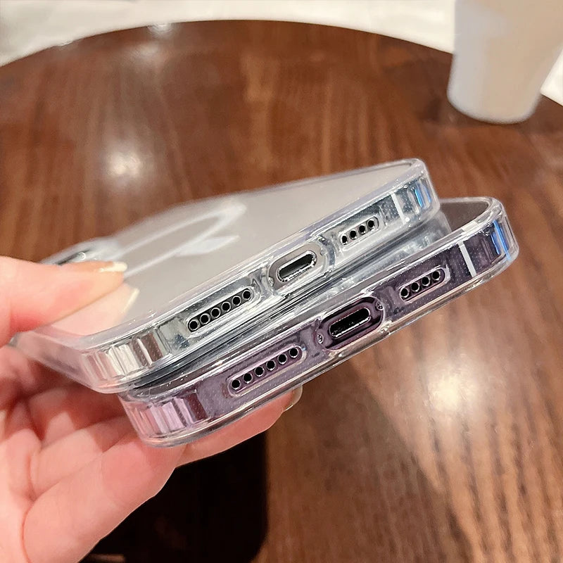 Magnetische transparente Huelle iPhone Kameraschutz Oeffnung camera protection opening magsafe